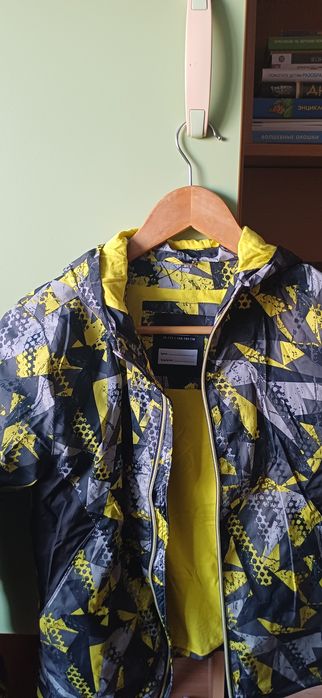 Ер баланың киімдері сатылады