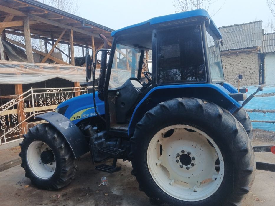 New Holland tl100 sotladi
