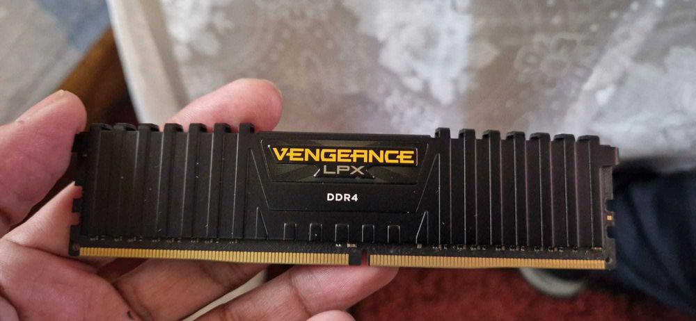 Memorie Ram Corsair 4 GB