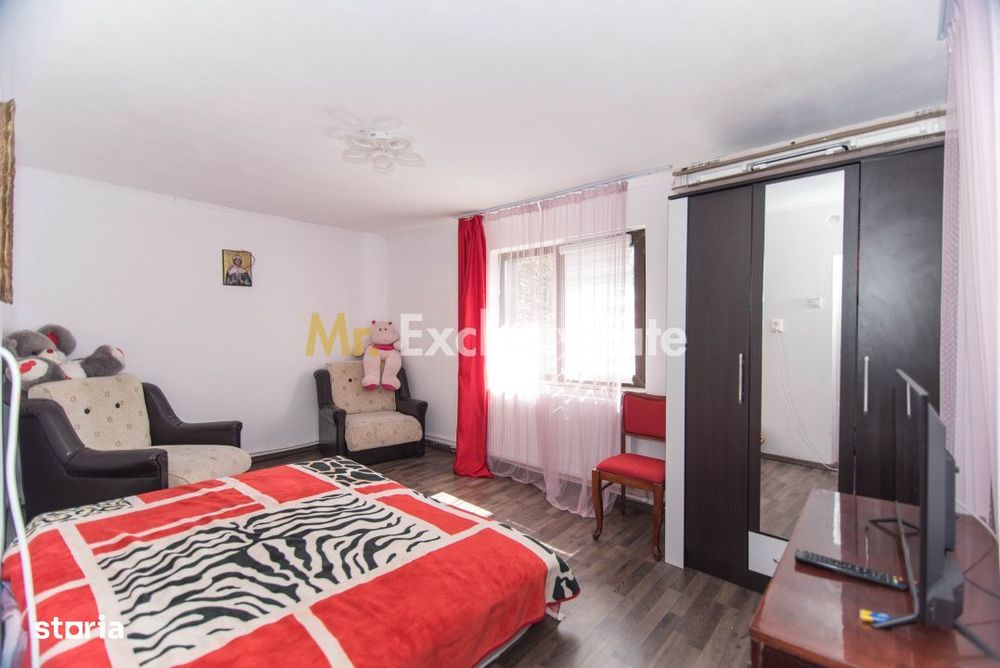 Casa gata de mutat+teren 1000 mp in Mihaesti,jud. Arges