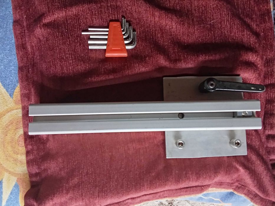 profil aluminiu extrudat 40 x40 x300