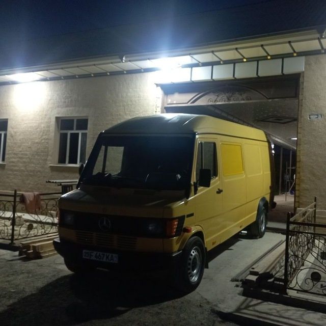Mersedes benz 1992 yil furgon