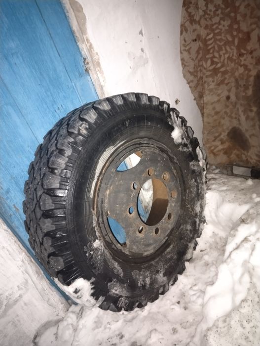 Продам колесо зил 130
