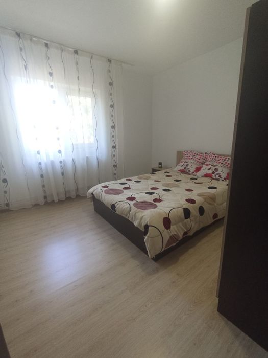 Inchiriez spartament 2 camere