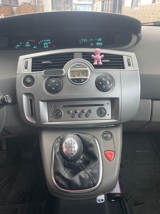 Vând urgent Renault Scenic 2,  1,5d   ,2007