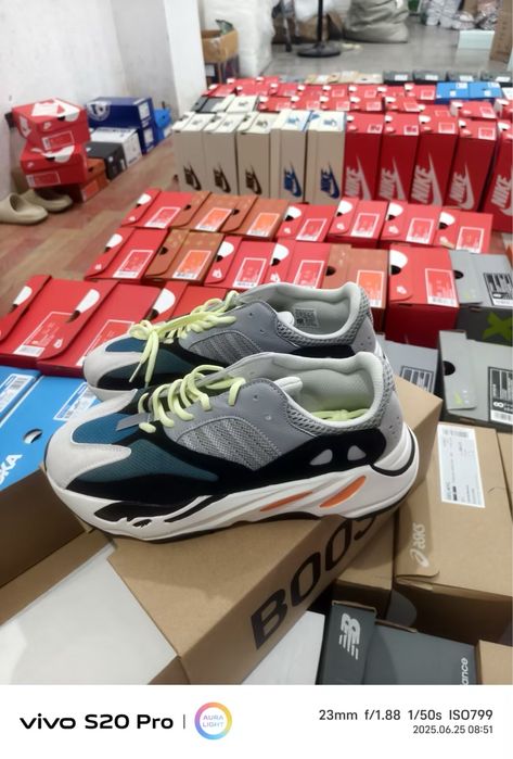 adidas yeezy 750 wave runner