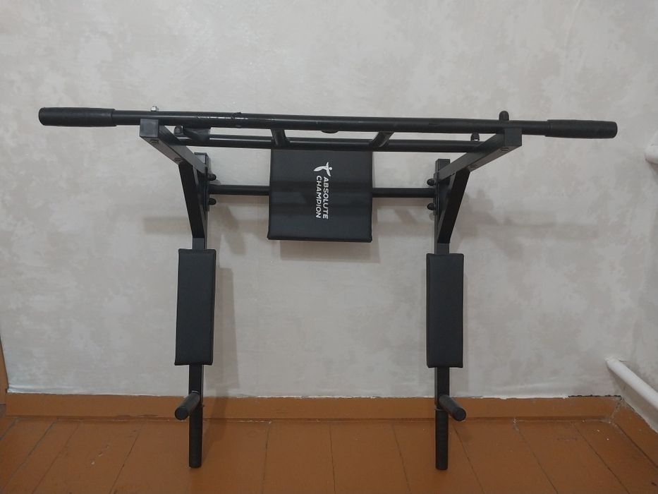 Продам хороший турник