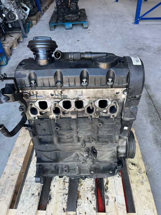 Двигател Volkswagen TOURAN 1.9 TDI 105к.с.-КОД:BKC