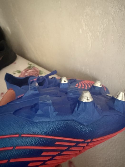 Футболни бутонки-миксове 42