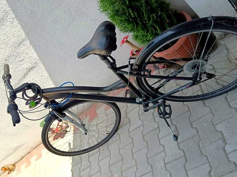 Vând Bicicleta Crossroad