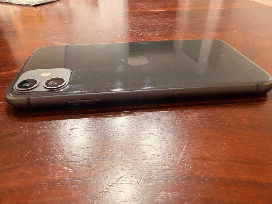 Iphone 11  64 gb