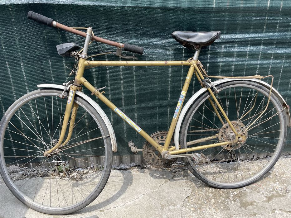 Bicicleta Ukraina anii 80 semicursa