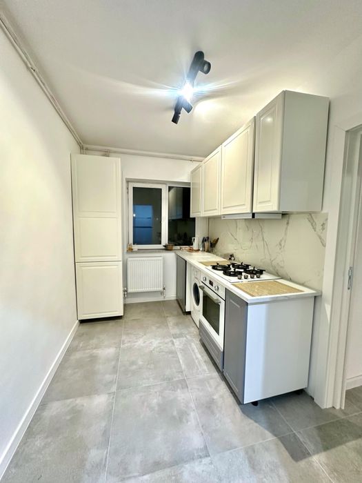 Apartament două camere de vânzare, zona Gară/Far