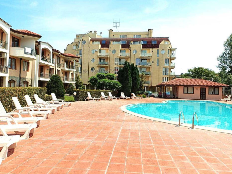 ТОП ОФЕРТА | Голям тристаен с паркинг, Басейн, до Какао Бийч, Аркадия