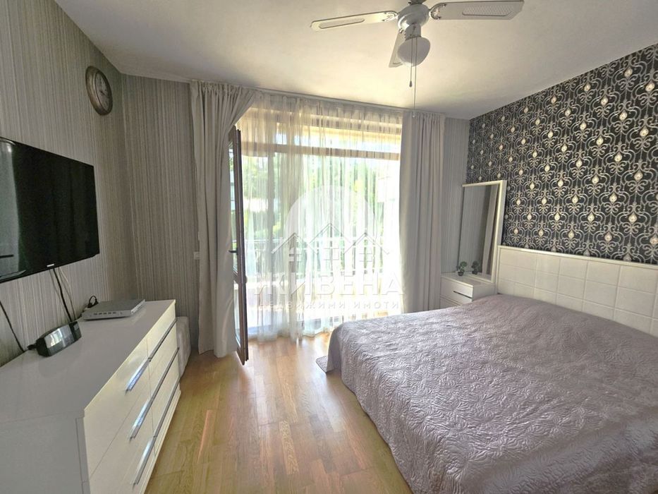 Продава се Тристаен апартамент в к.к. Св.Св. Константин и Елена - 135 кв.м за 2223 €/кв.м - Снимка #6