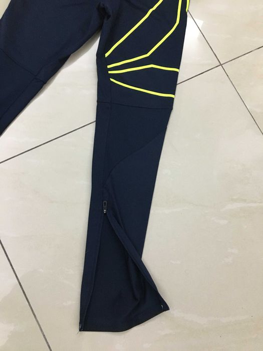 Pantaloni sport "Reebok"