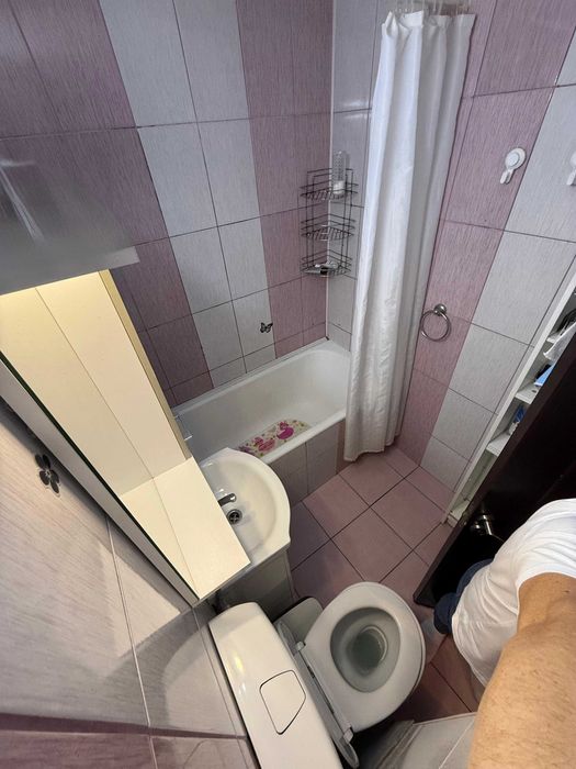 Vanzare apartament 2 camere mobilat utilat Brancoveanu-Huedinn