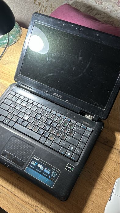 Продам ASUS K40AF на запчасти.