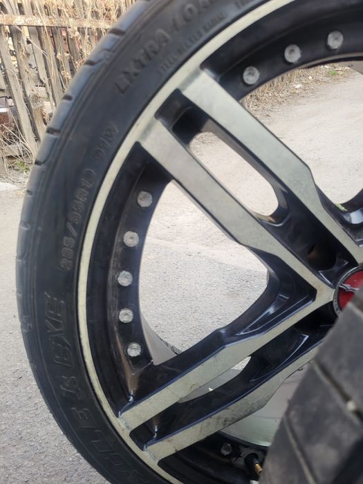 Продам шины с дисками