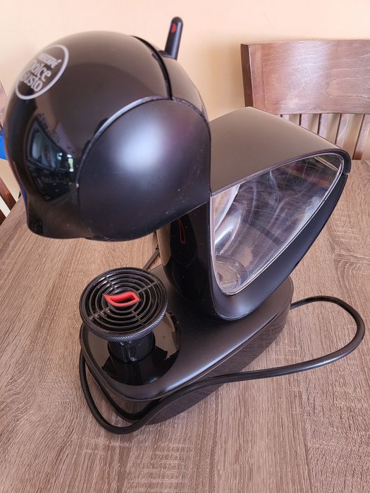 Машина за кафе Dolche Gusto infinissima