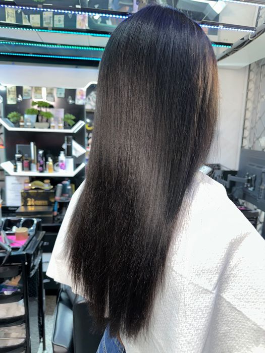 Продавам треса за коса – тъмно кестенява, запазена