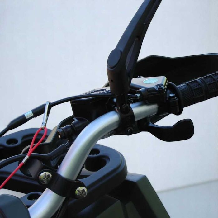 Бензиново ATV 150cc/кубика MXF Attack SHARK Автоматик -Black/Yellow