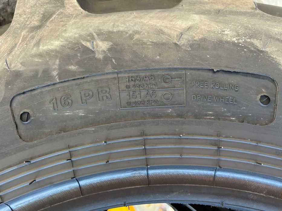 Cauciucuri noi 15.5/80-24 pentru tractor cu 16 pliuri livrare rapida