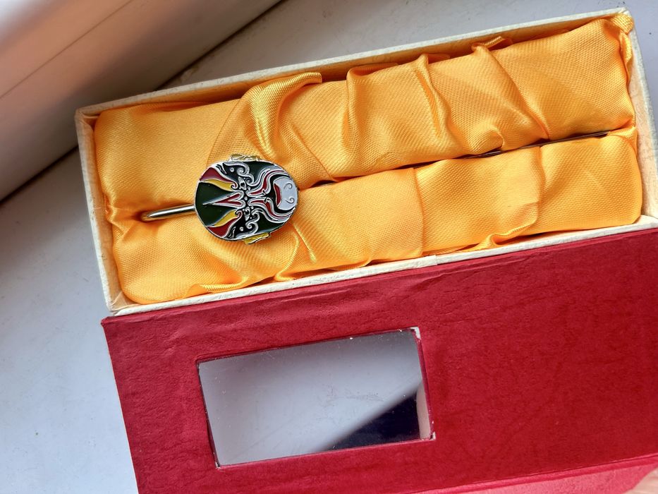 металлическая закладка для книги