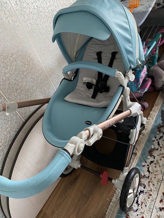 Продаю коляску Хот Мам