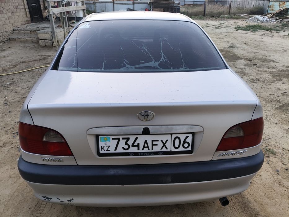 Тойота Авенсис т22