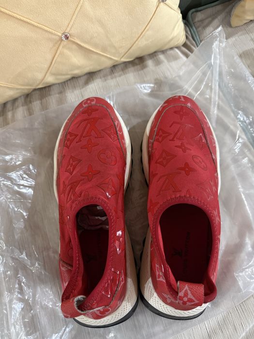 Мужская красная обувь