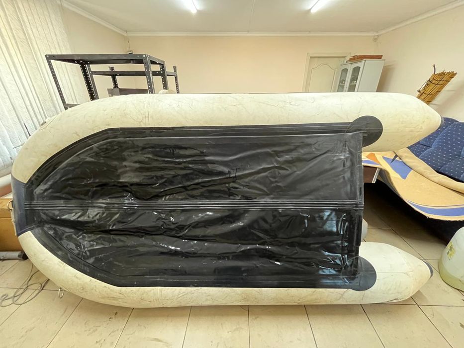 Лодка YAMAHA с мотором Tohatsu