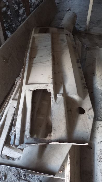 панель задний на лада 2108-09.