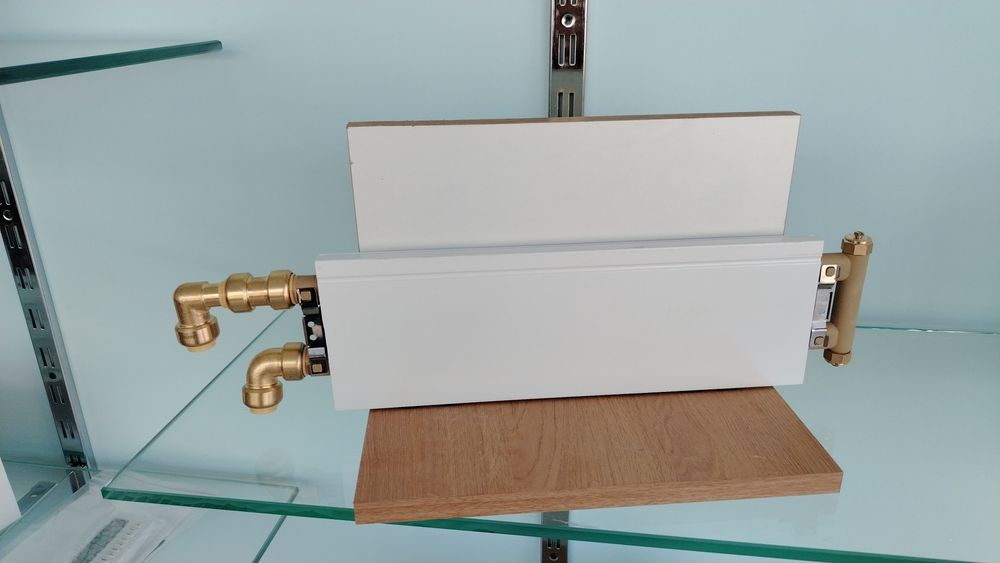 Иссик плинтус замонавий иситгич