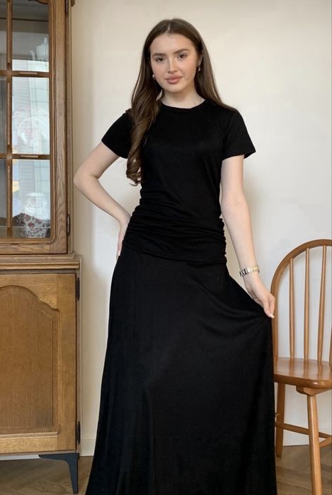 продается женские вещи