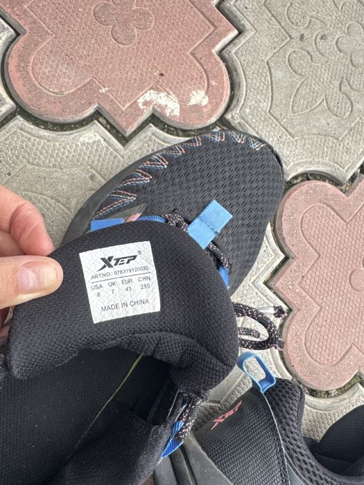 Кроссовки мужские 41 размер