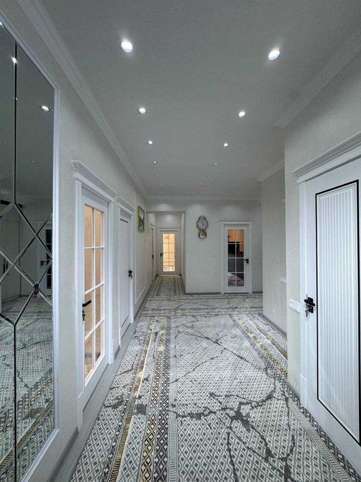 ПРОДАЁТСЯ 4х комнатная квартира заходи живи с лифтом ЗАХОДИ ЖИВИ