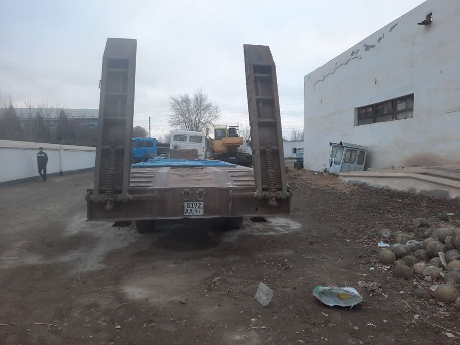 Траллер 2009 40т