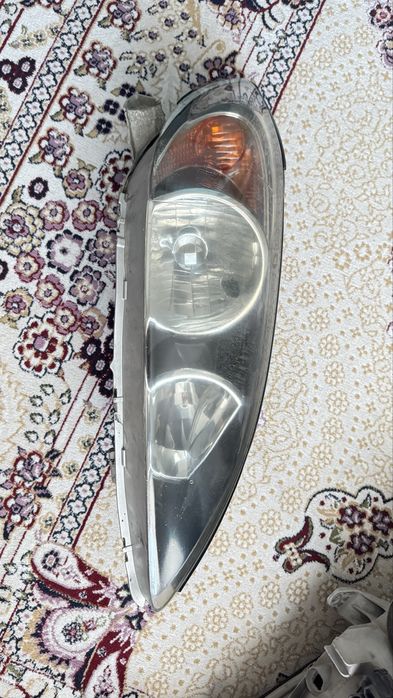 продам фары камри 30