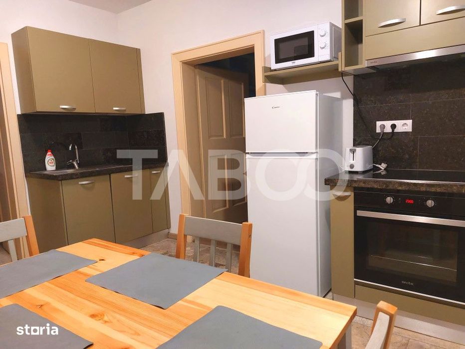 Garsoniera de inchiriat la casa camera bucatarie baie Lidl Cisnadie