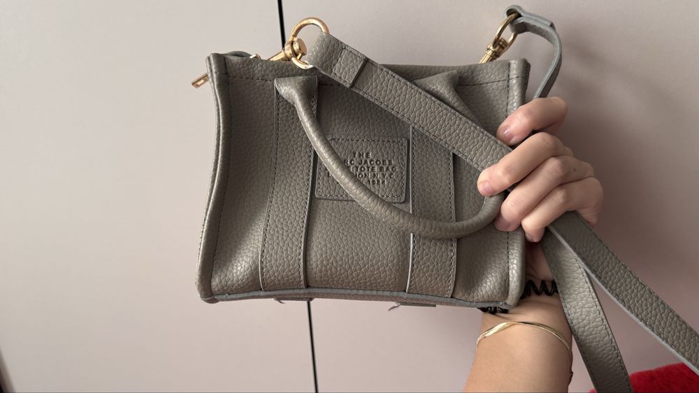 Маленькая сумка The Tote Bag Marc Jacobs