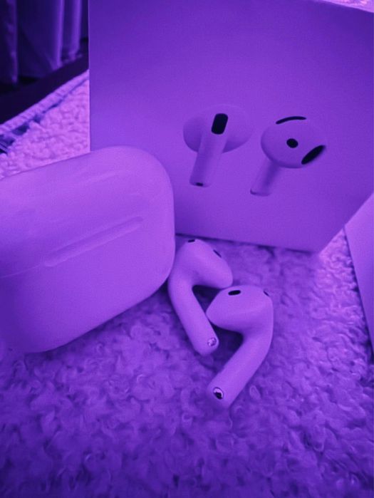 Airpods 4 Active Noise Cancellation