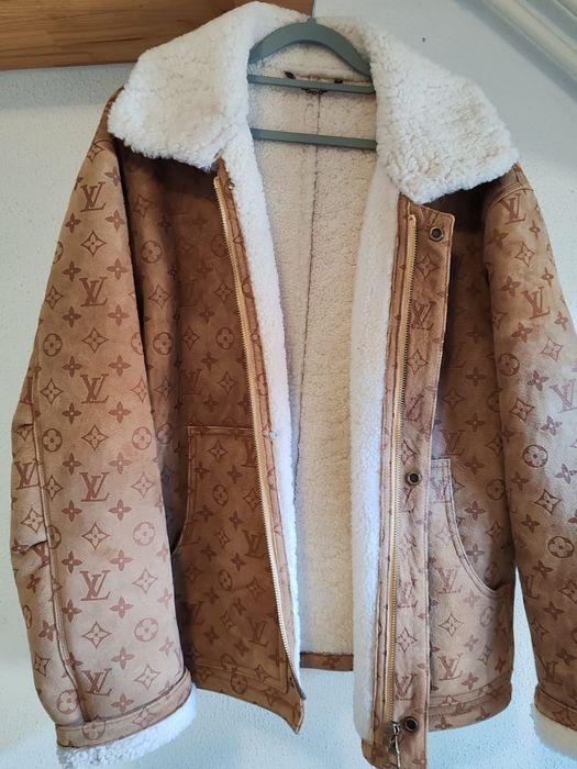 Luis Vuitton shearling Embossed monogram leather jacket HJL62EYGL Men'