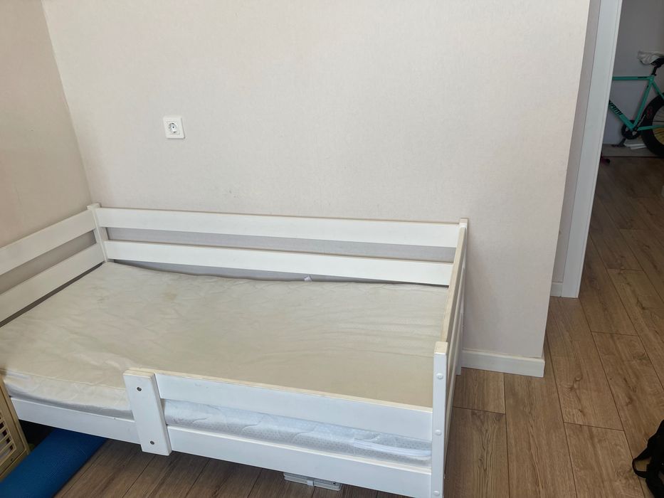 Кровать детская продается