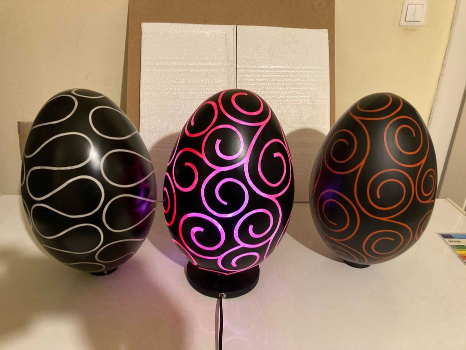 oua de paste lampa din Bali