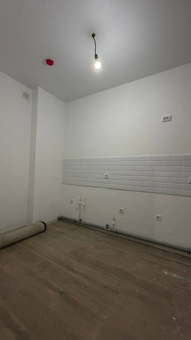 Продаётся квартира на Ассалом Сохил  1/10/16