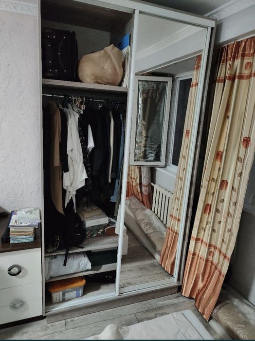 Продам купе шкаф