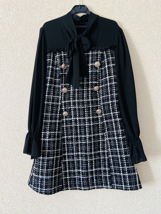 Продам платья. Размер 42