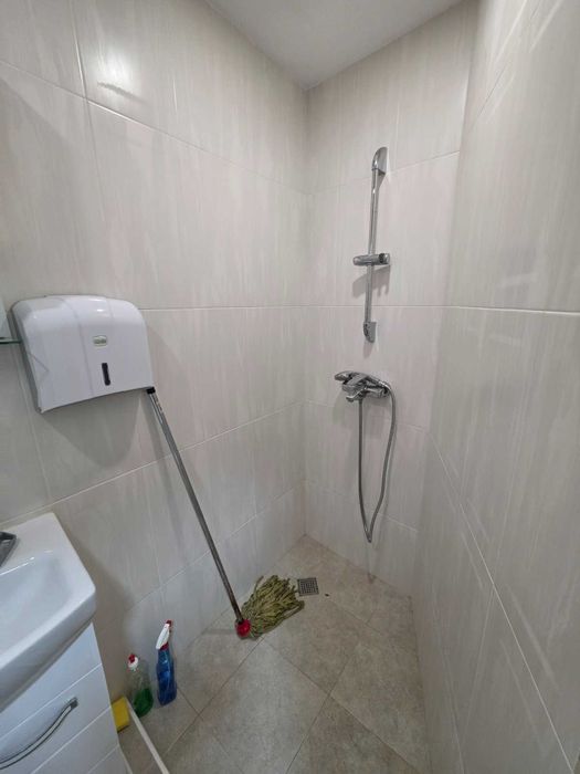 Дава се под наем Офис в Казанлък - 55 кв.м за 450 € - Снимка #2