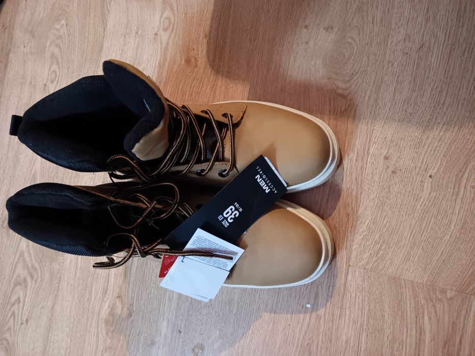 Продавам обувки зимни